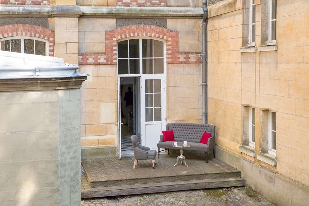 The Originals Boutique, Hotel Maison De L'Abbaye Антони Екстериор снимка