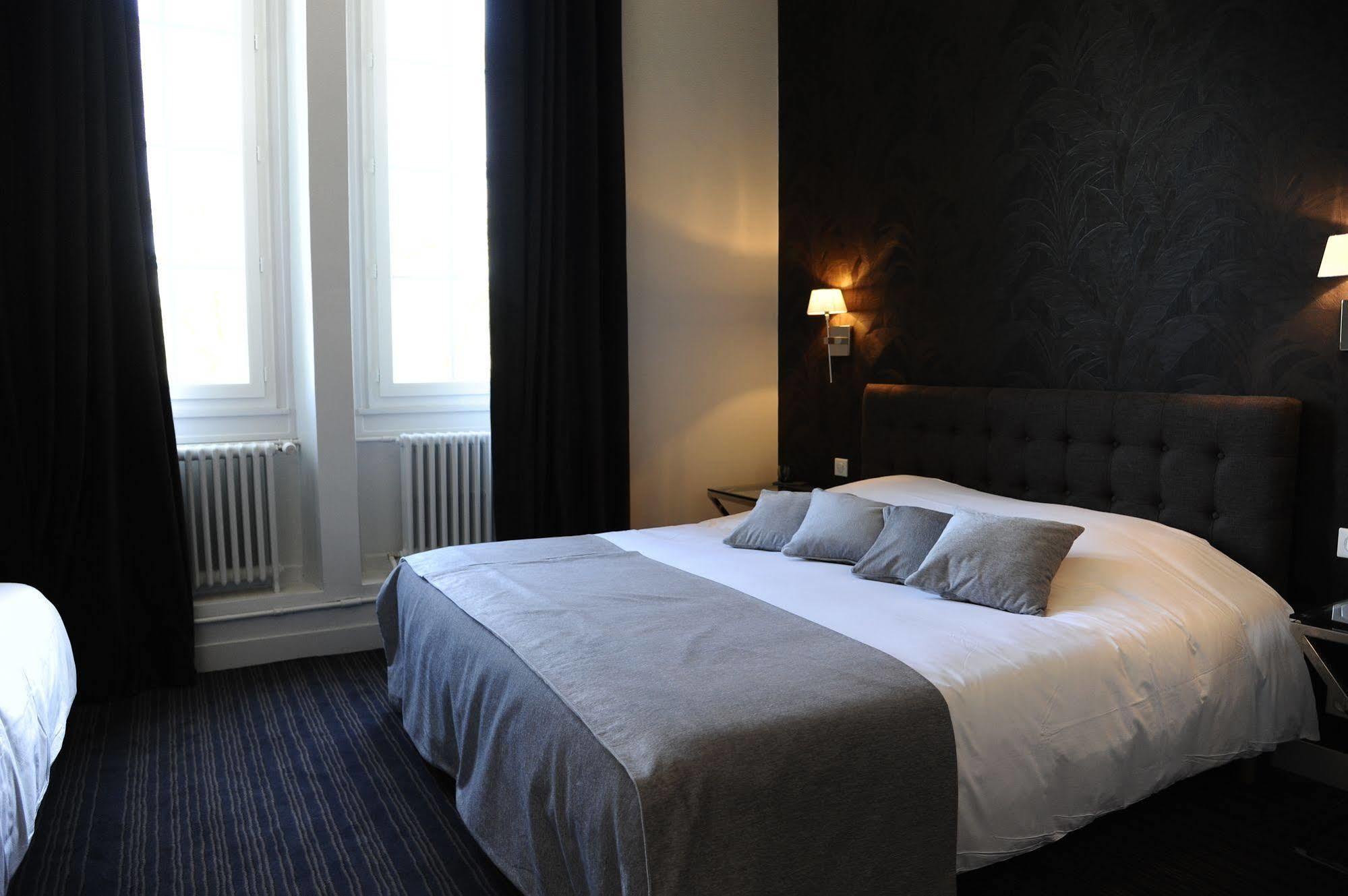 The Originals Boutique, Hotel Maison De L'Abbaye Антони Екстериор снимка