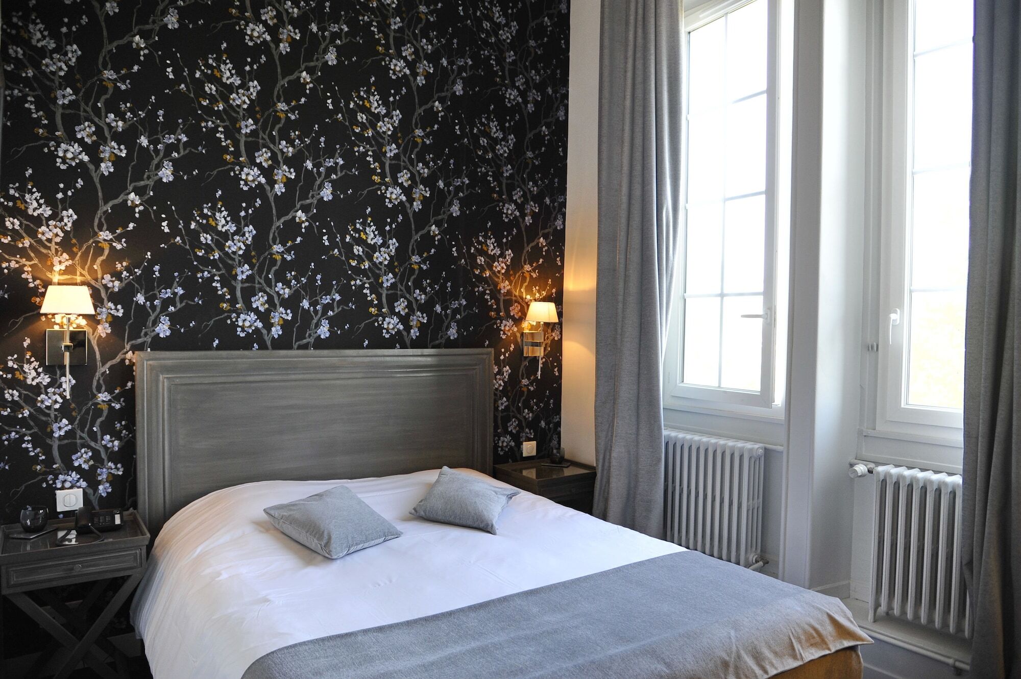 The Originals Boutique, Hotel Maison De L'Abbaye Антони Екстериор снимка