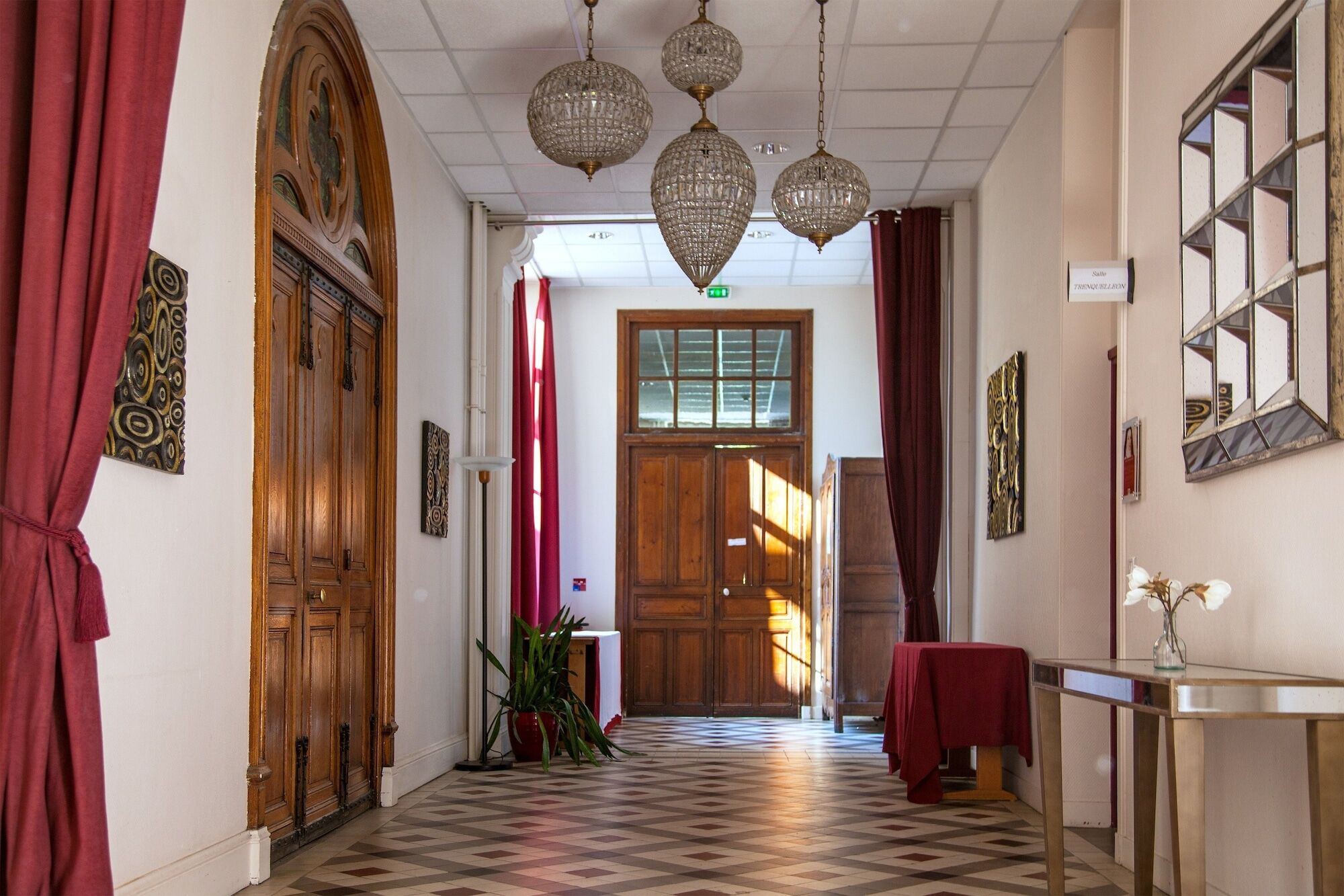 The Originals Boutique, Hotel Maison De L'Abbaye Антони Екстериор снимка