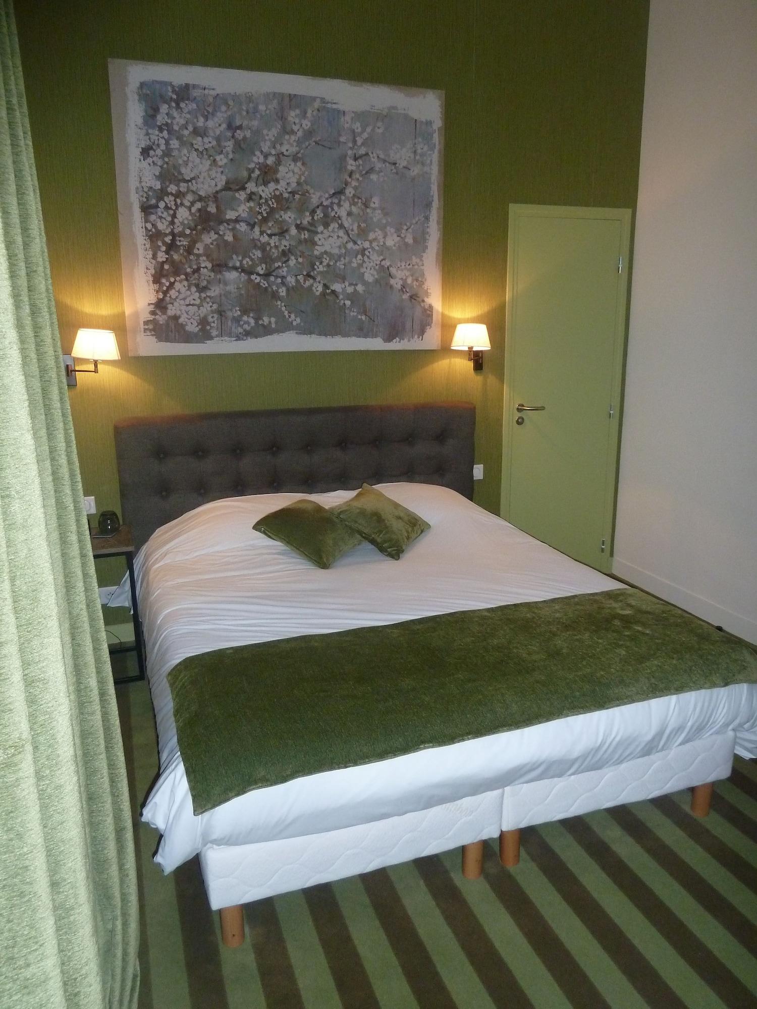 The Originals Boutique, Hotel Maison De L'Abbaye Антони Екстериор снимка